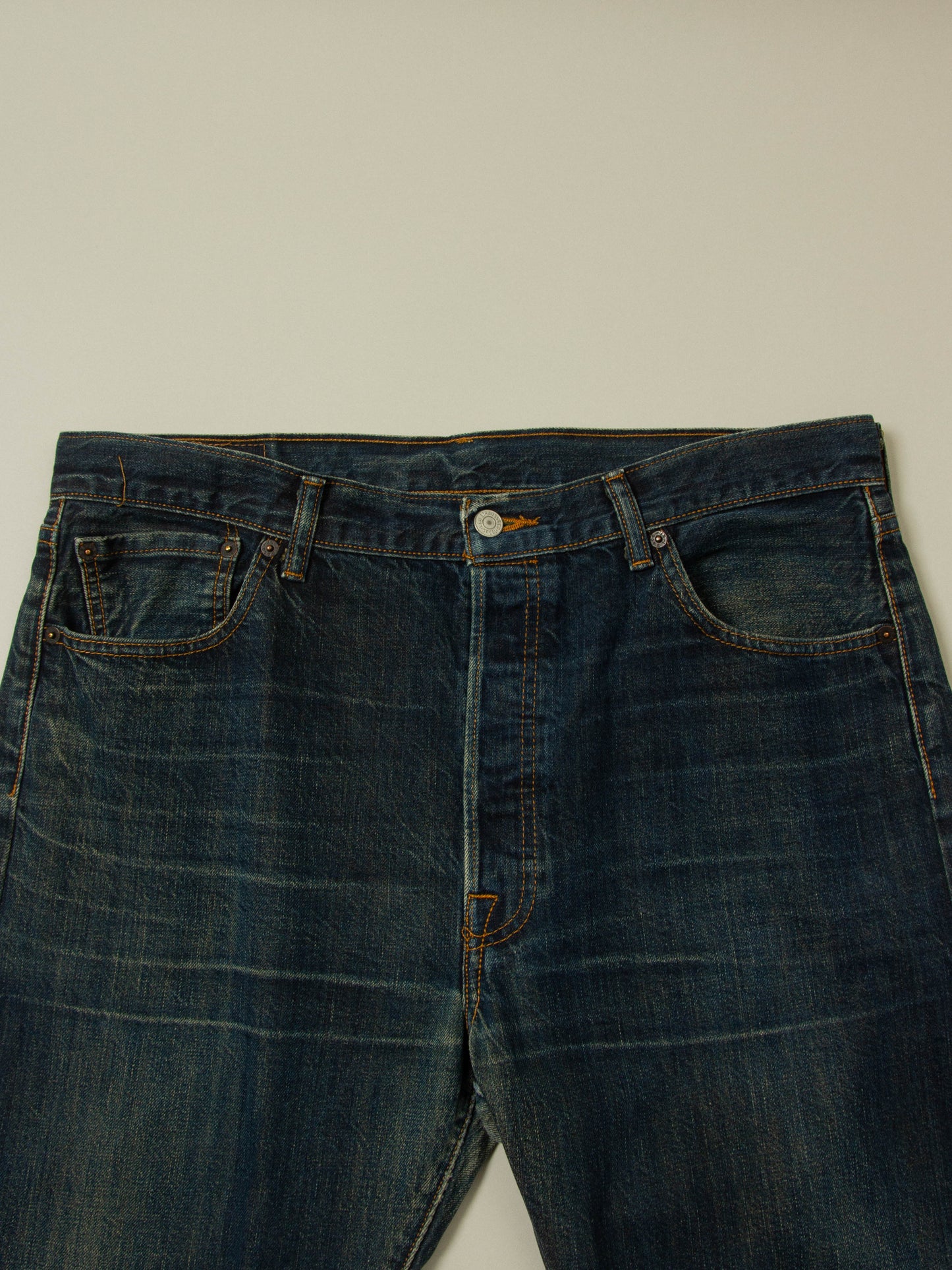Vtg Levi's 501 Jeans (38x35)