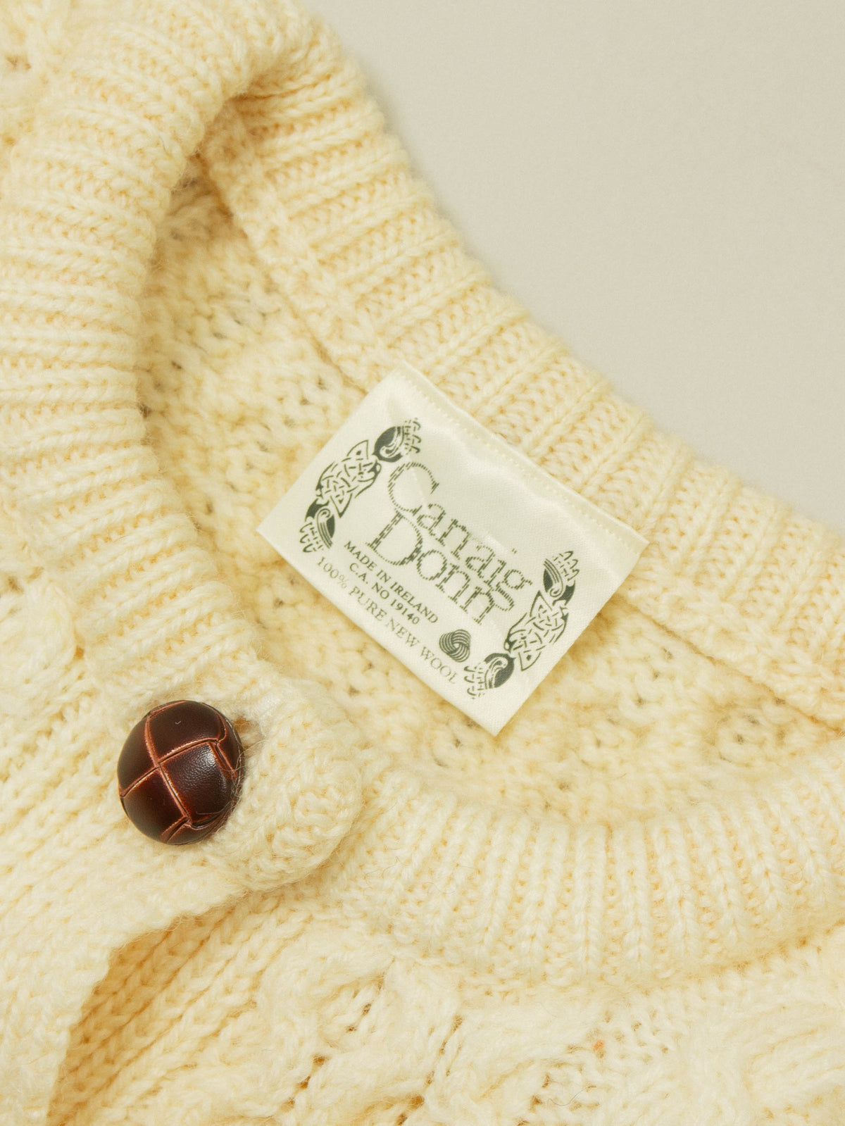 Vtg 1980s Wool Knit Cardigan - Made in Ireland (Women's L)