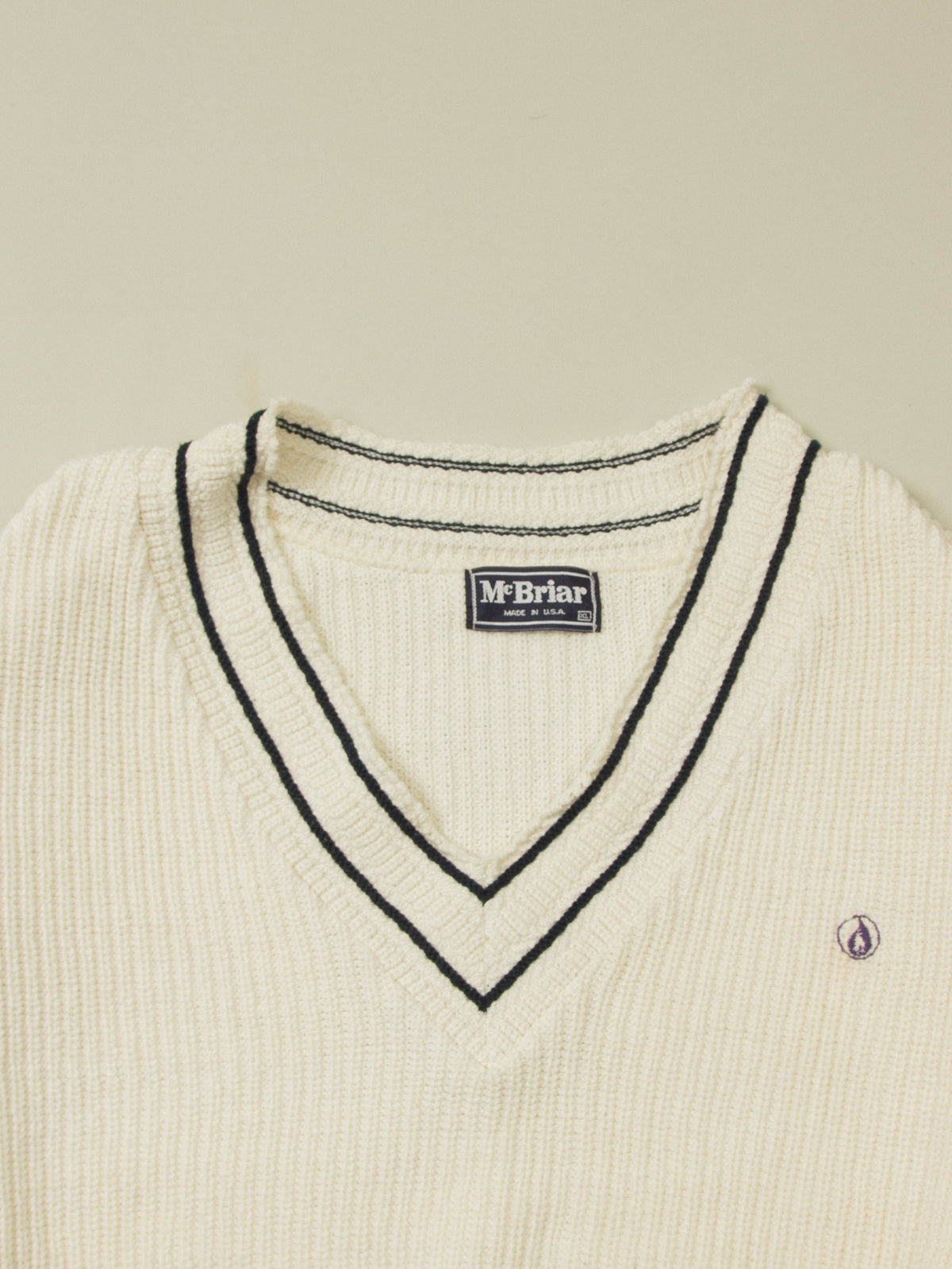 Vtg 1990s V-neck Cricket Sweater - Made in USA (L)