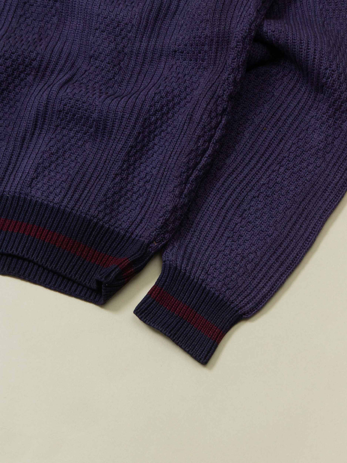 Vtg 1980s V-Neck Cricket Cotton Sweater – Made in USA (L)