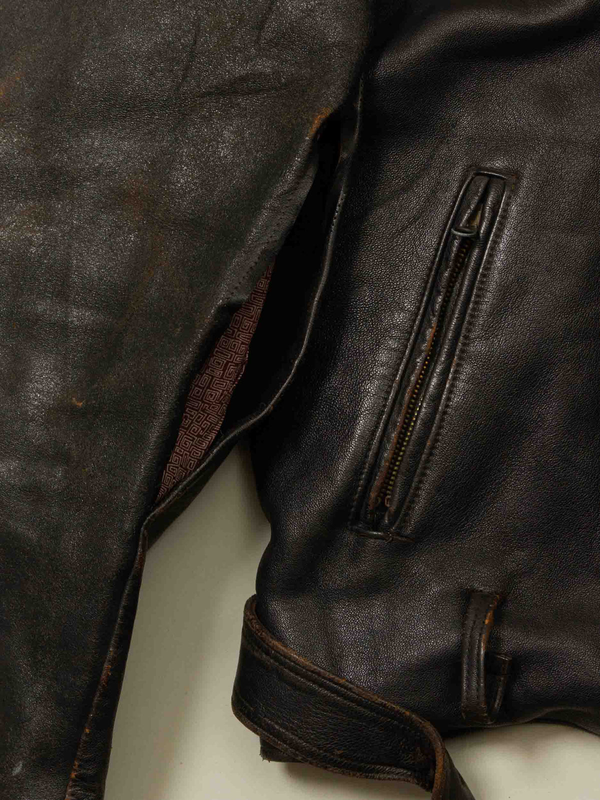Vtg 1960s Lined Leather Motorcycle Jacket (M)