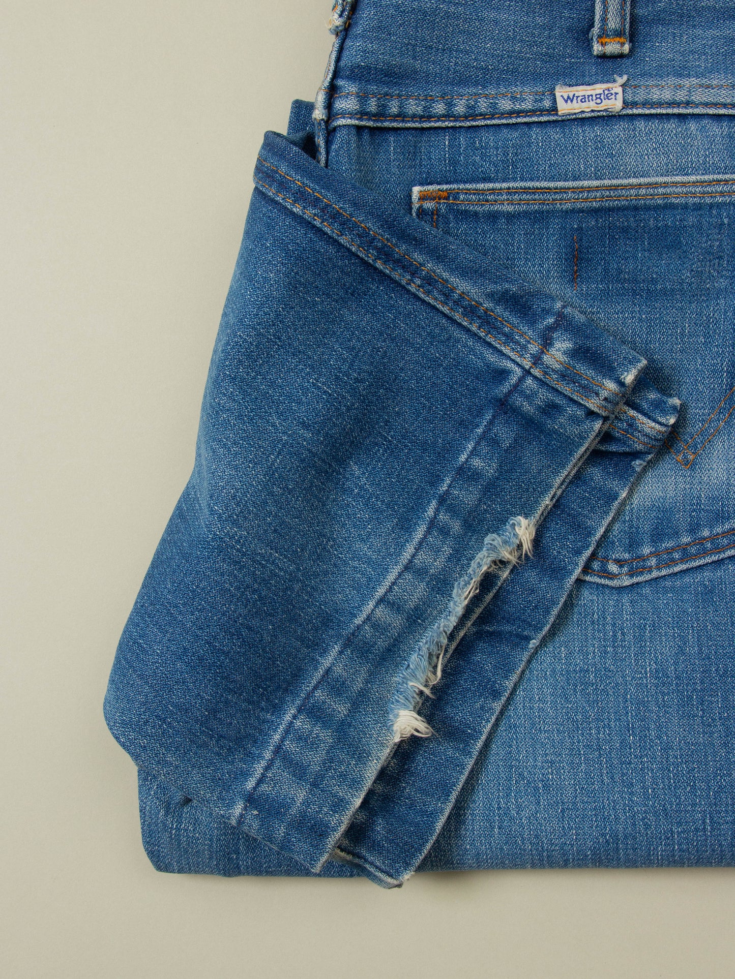 Vtg 1980s Wrangler Bootcut Jeans - Made in USA (32x32)