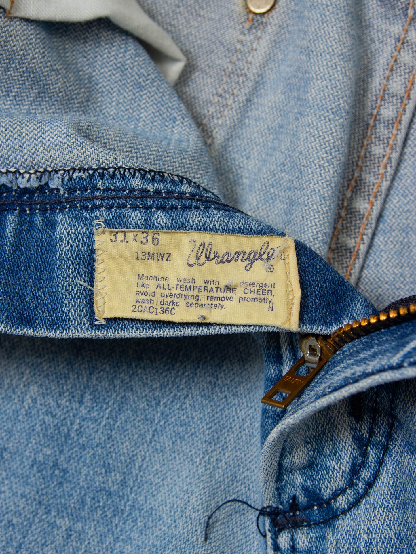Vtg 1970s Wrangler Jeans - Made in USA (30x35)