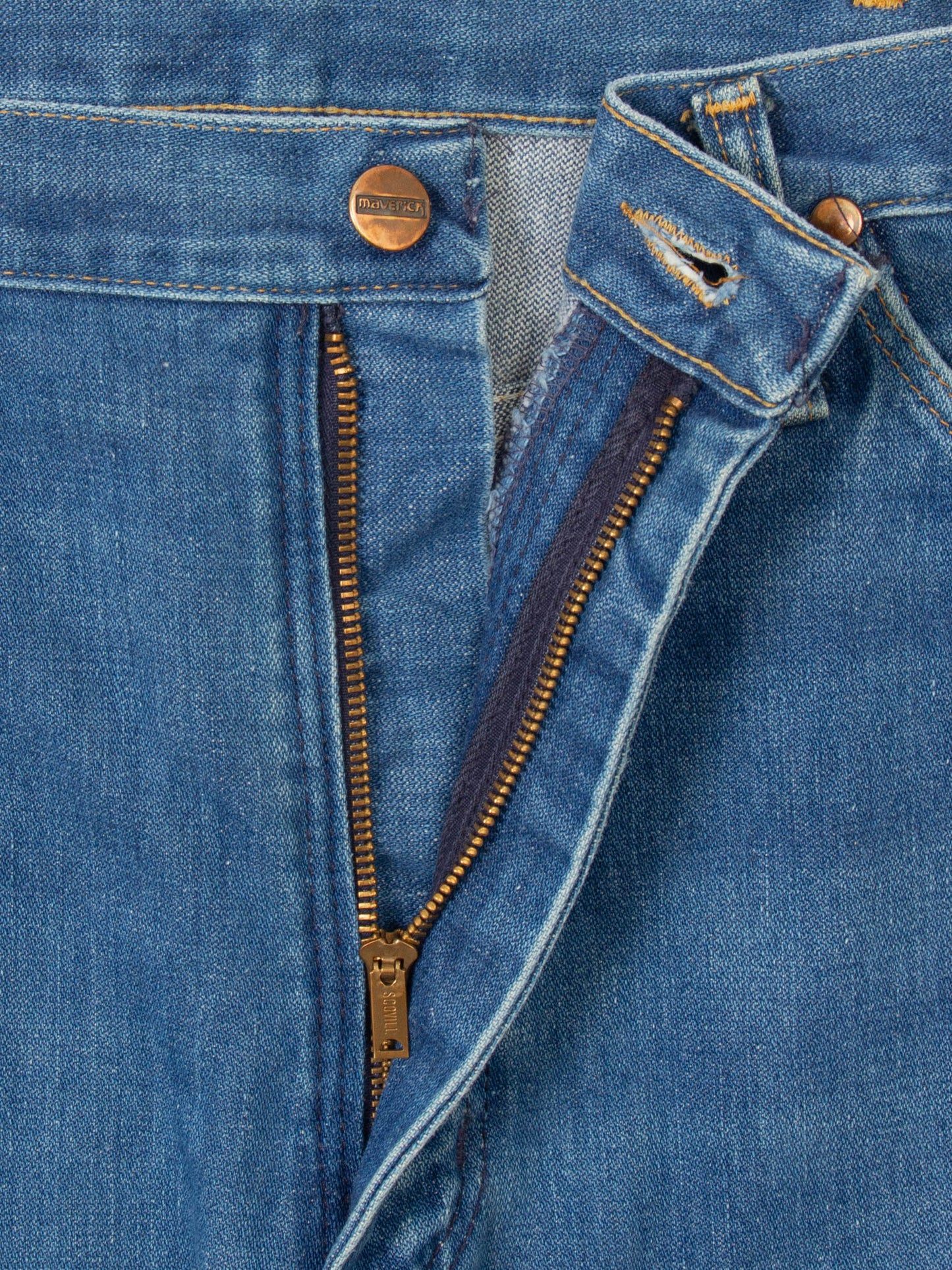 Vtg 1980s Maverick Jeans - Made in USA (36x33)