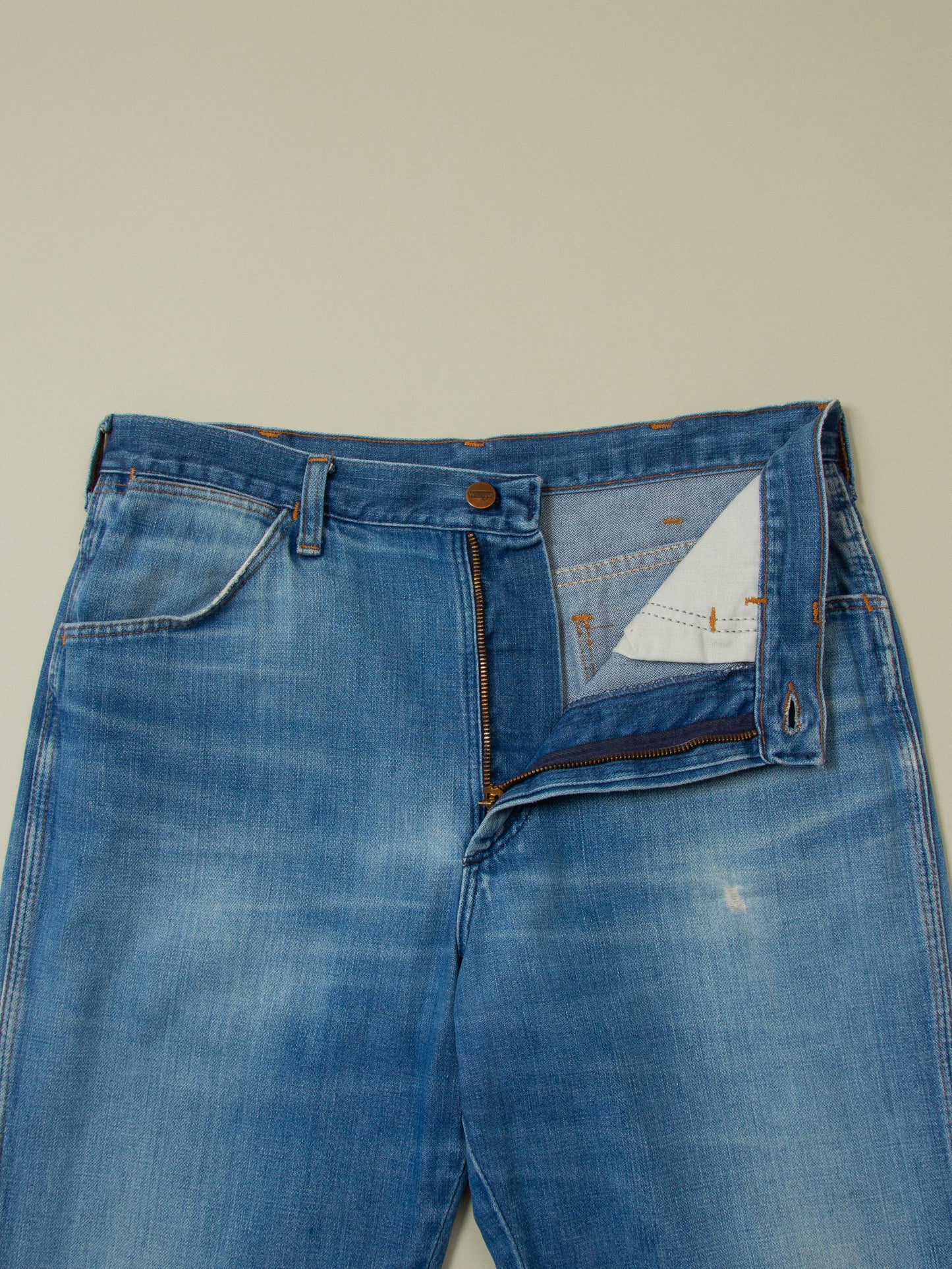 Vtg 1980s Wrangler Jeans - Made in USA (34x30)