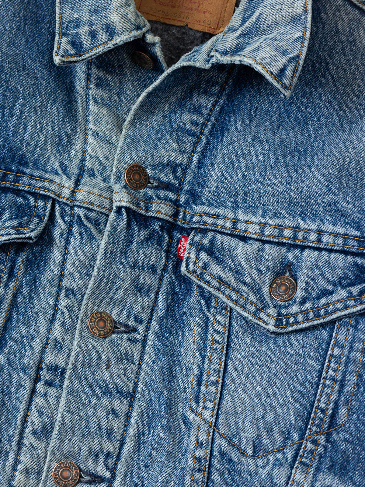 Vtg 1980s Levi's Lined Trucker Denim Jacket - Made in USA (M)
