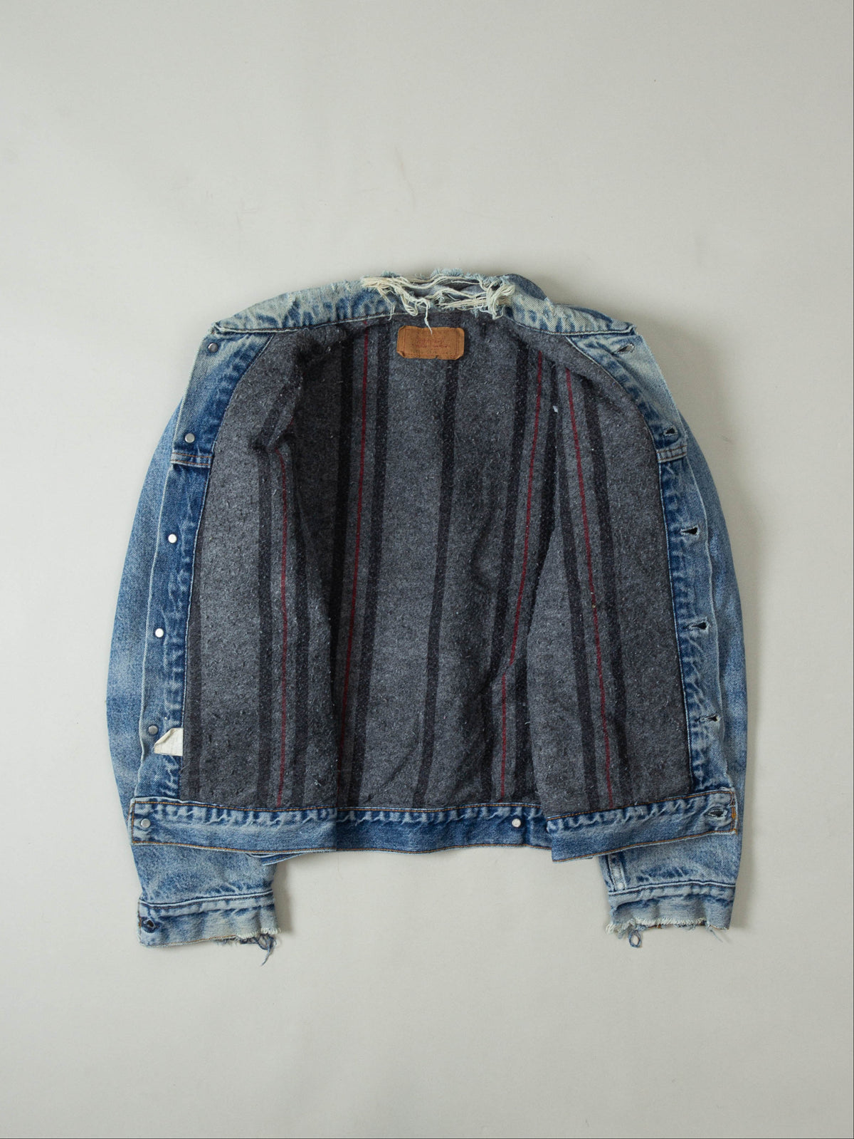 Vtg 1980s Levi's Lined Trucker Denim Jacket - Made in USA (M)