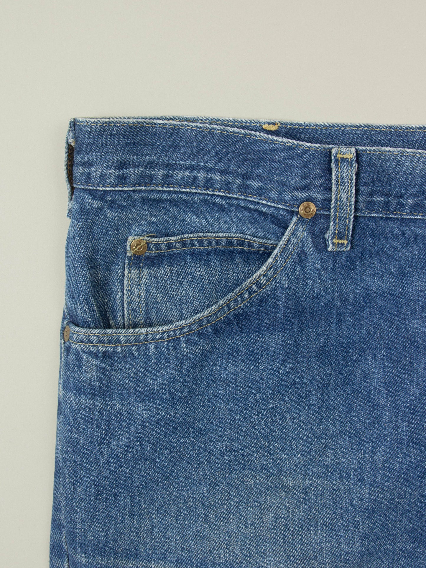 Vtg 1980s Bootcut Lee Riders Jeans - Made in USA (34x31)