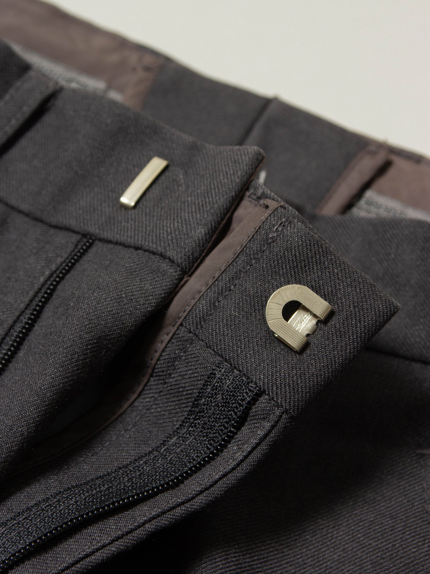 Vtg 1990s Pleated Army Wool Trousers