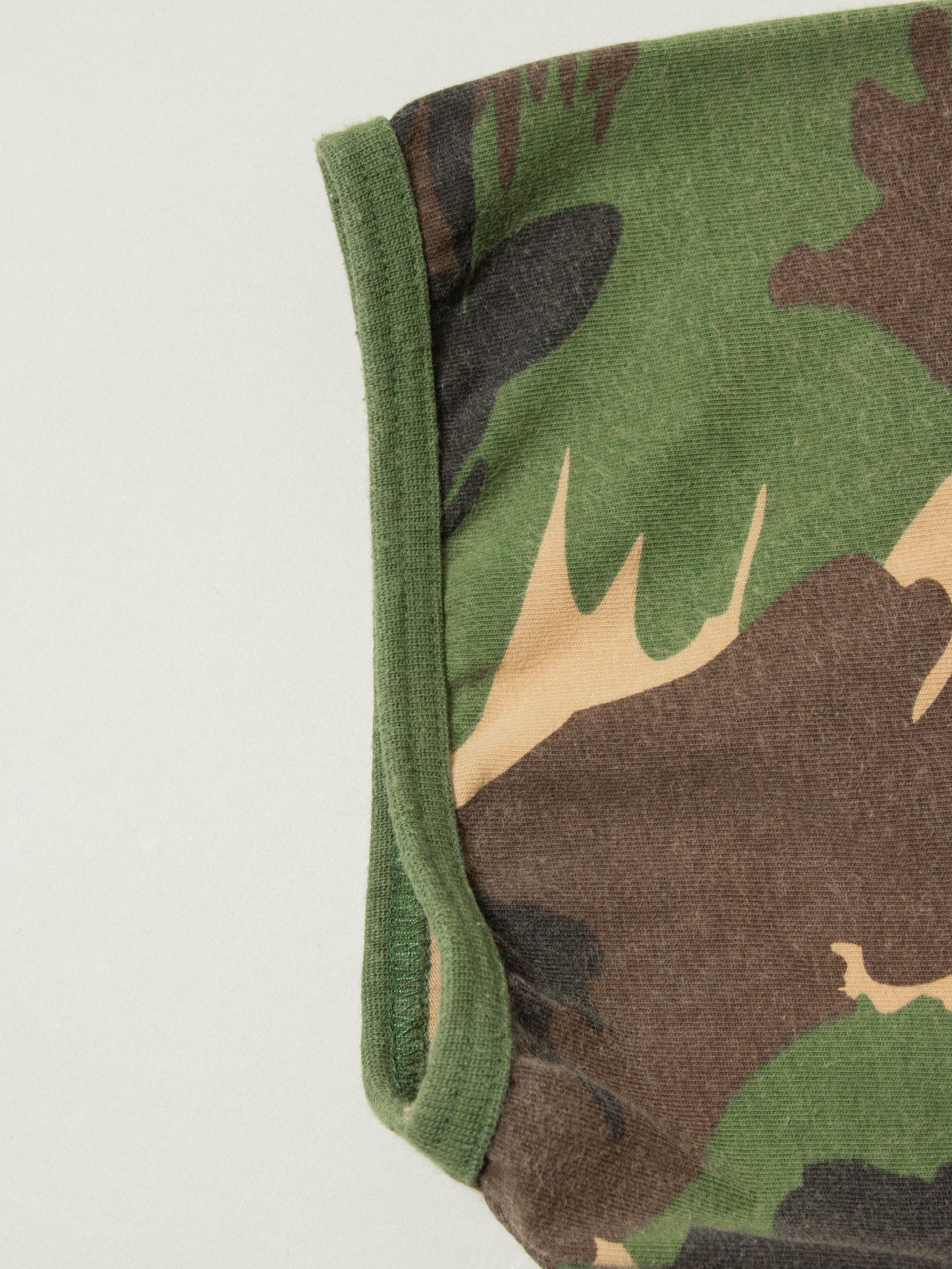 Vtg 1990s Dutch Camouflage Tee