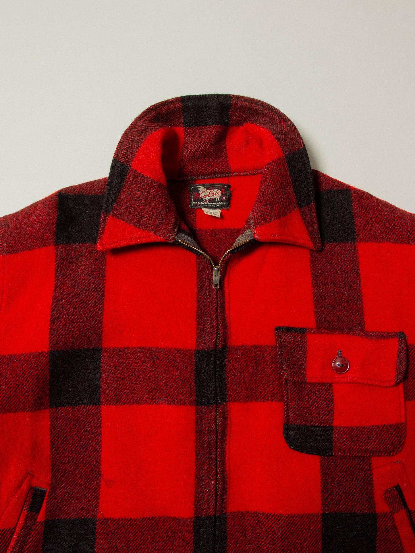 Vtg 1940s Woolrich Buffalo Plaid Jacket - Made in USA (M)
