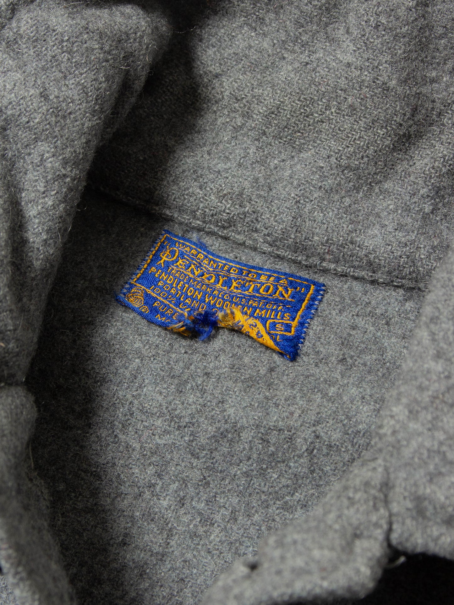 Vtg 1970s Pendleton Wool Shirt - Made in USA (S)