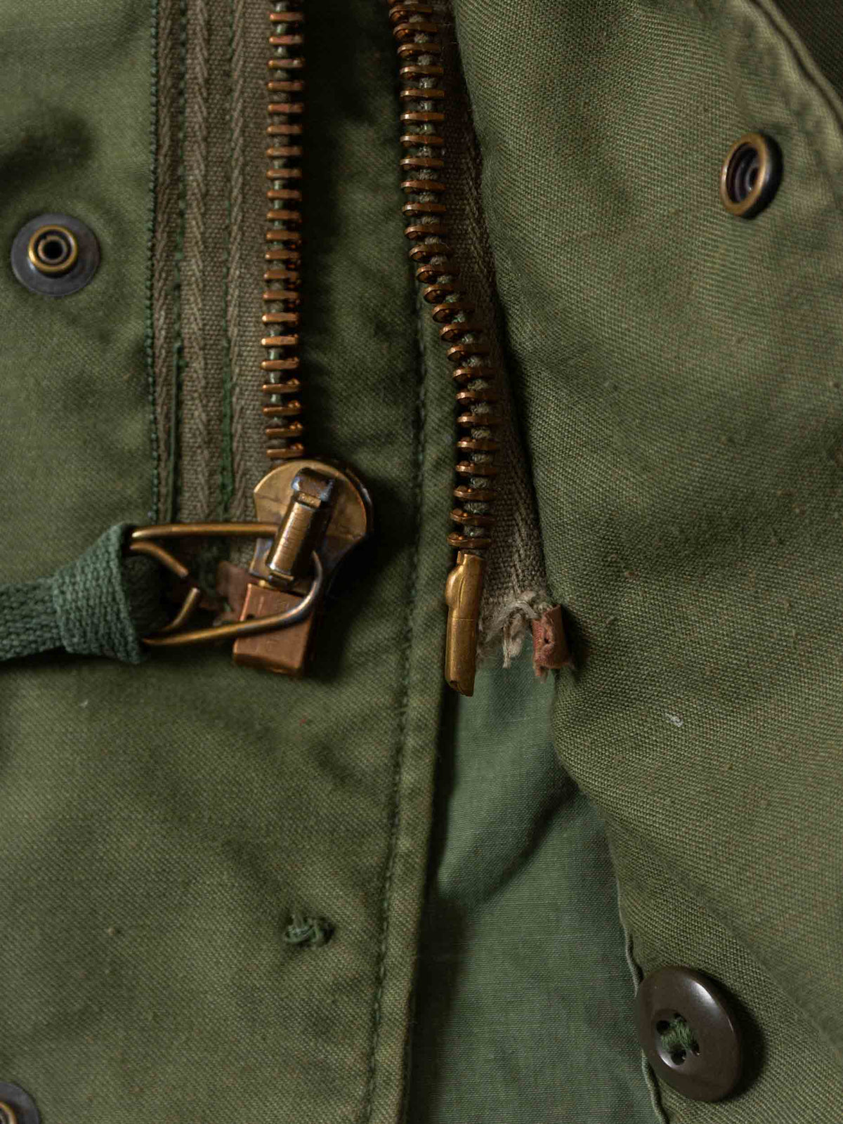 Vtg 1974 US Army M-65 Field Jacket (M-Long)