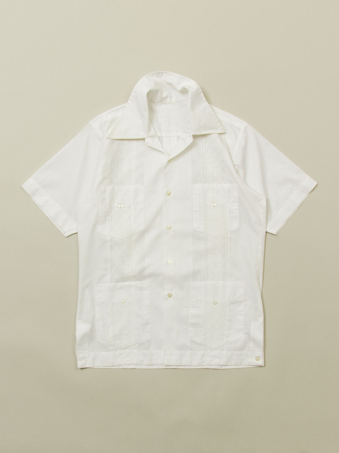 Vtg 1970s Guayabera Cuban Shirt (M)