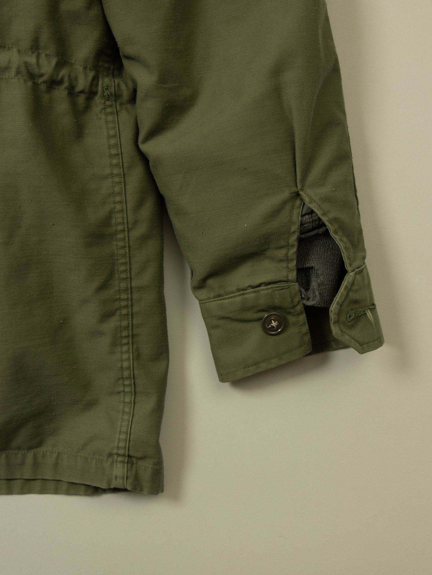 Vtg 1960s US Air Force M-65 Field Jacket (M)