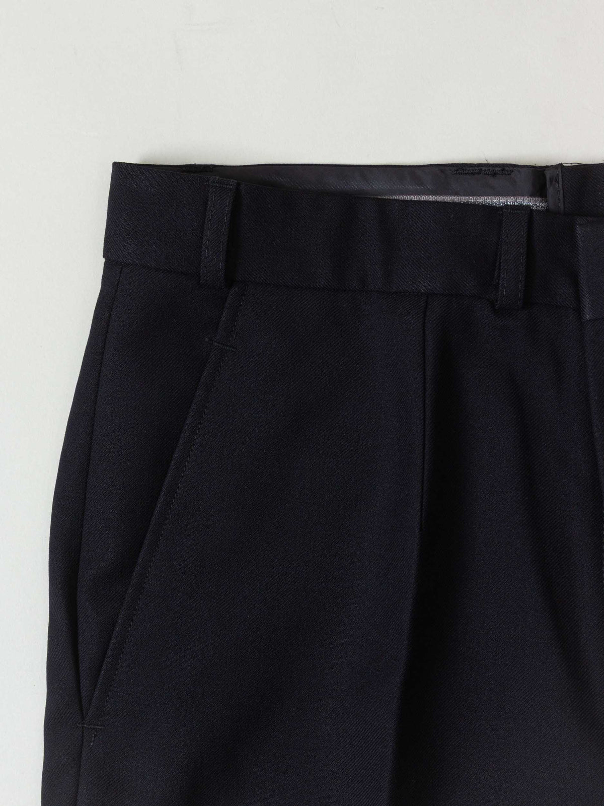Vtg 1990s Pleated Army Wool Dress Trousers (Black)