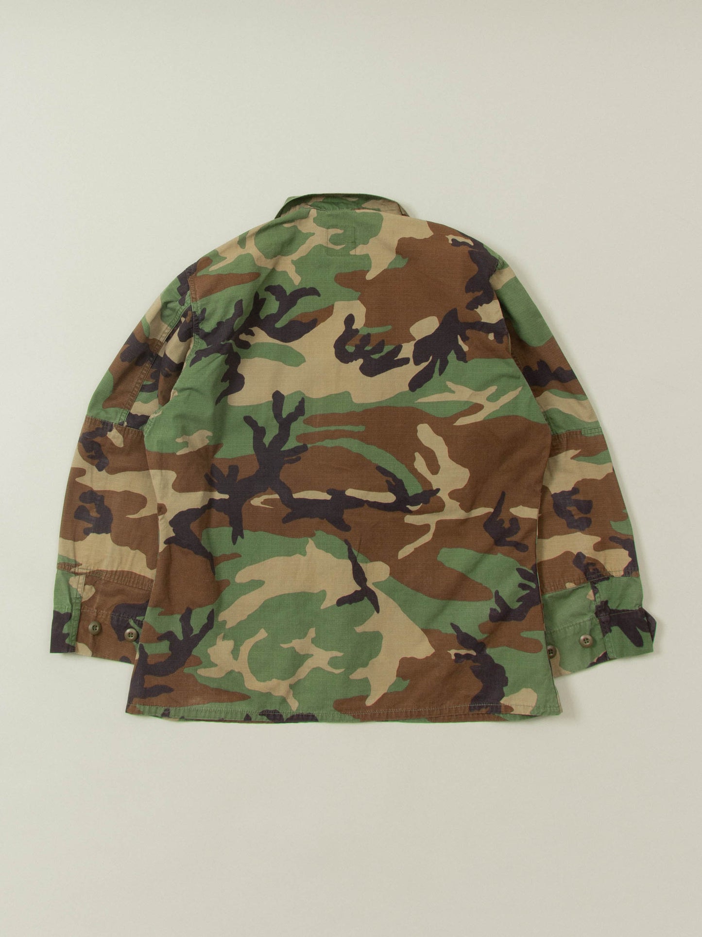 Vtg 1990s US Army Woodland Camo Jacket (L)