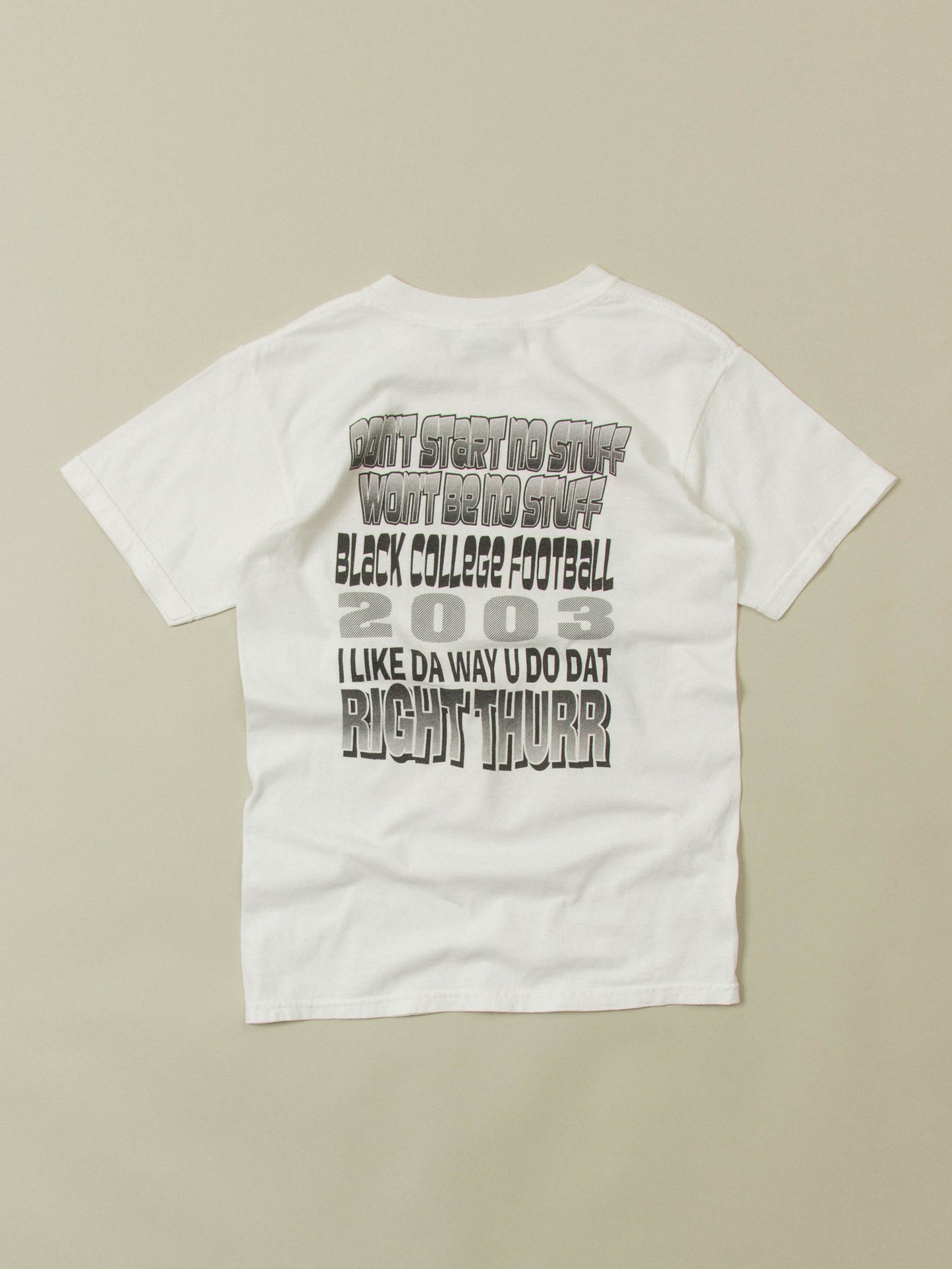 2003 Gildan 'Battle of the Big Cats' Graphic Tee (S)