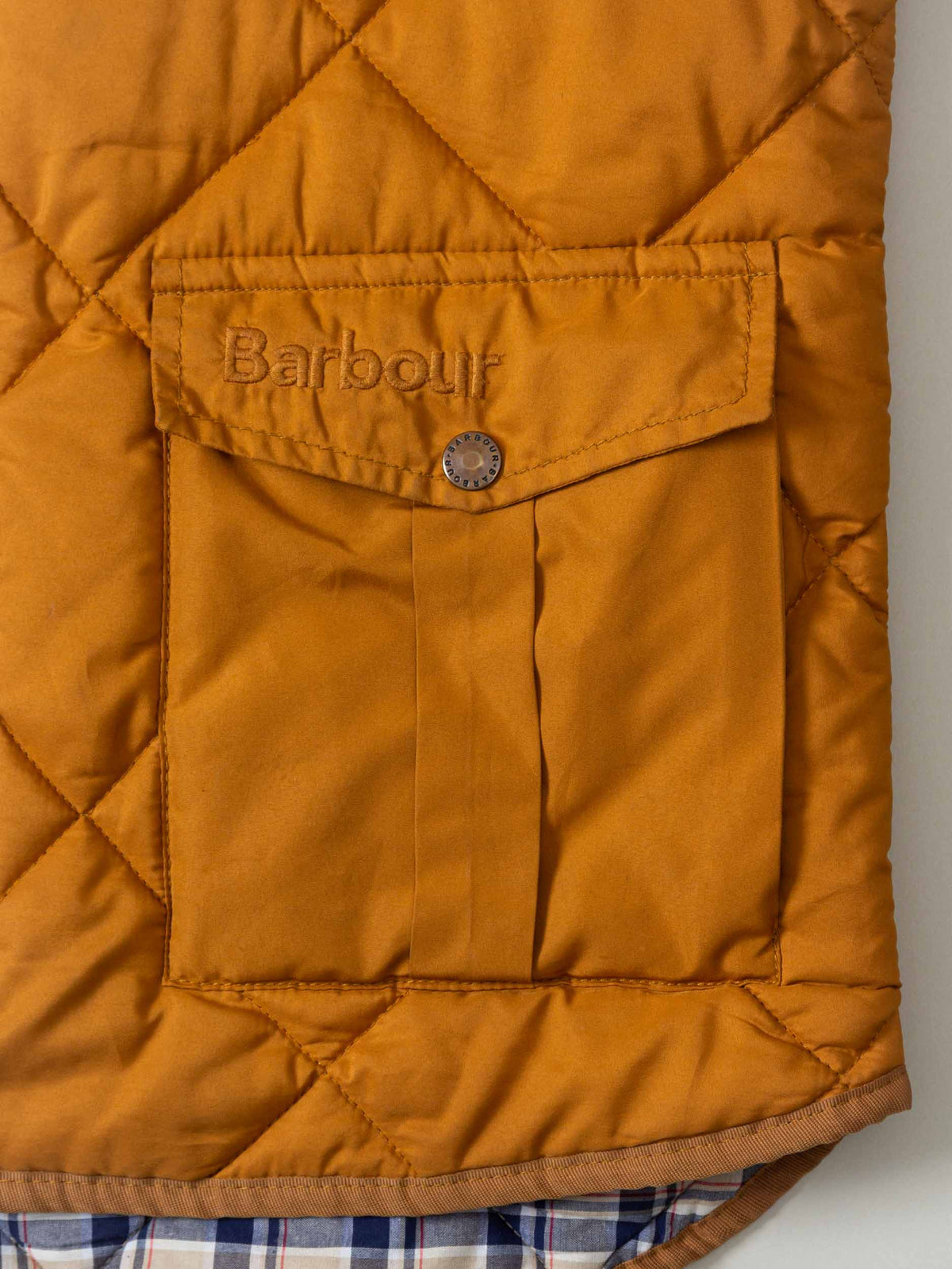 Vtg Quilted Barbour Vest – Made in England (L)