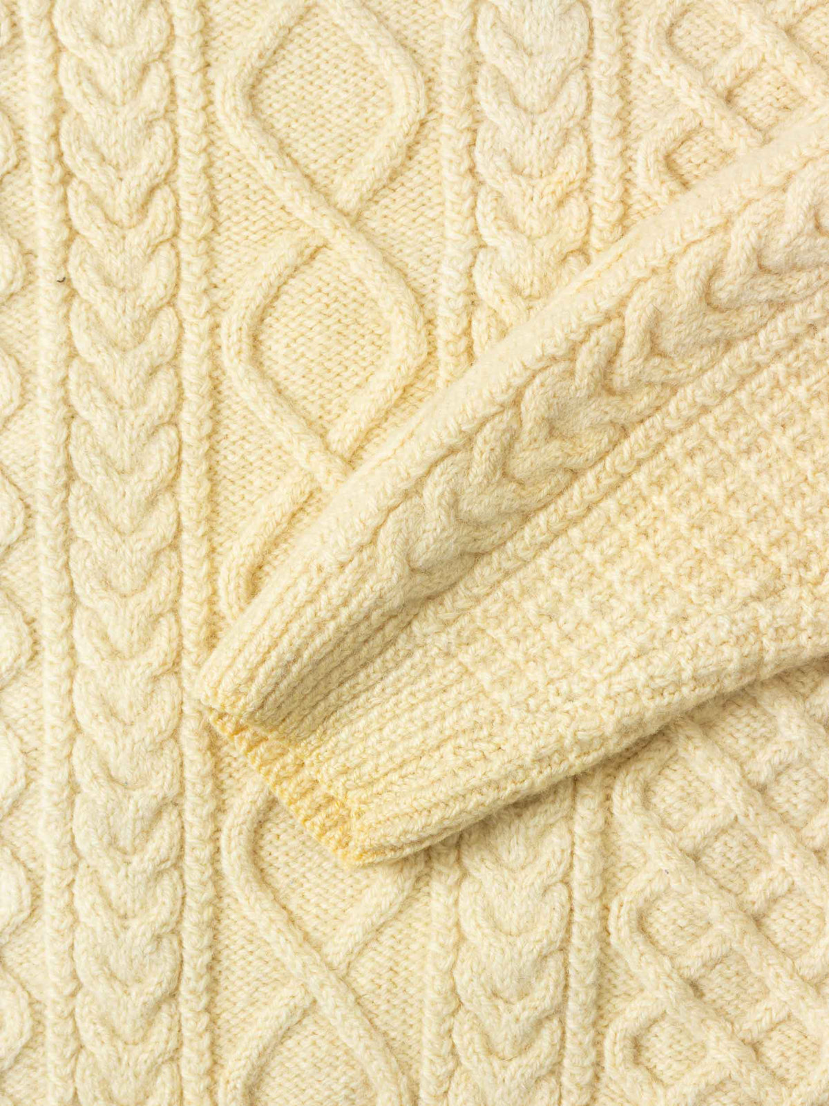 Vtg 1990s Fisherman Knit Roll Neck Wool Sweater (S/M)
