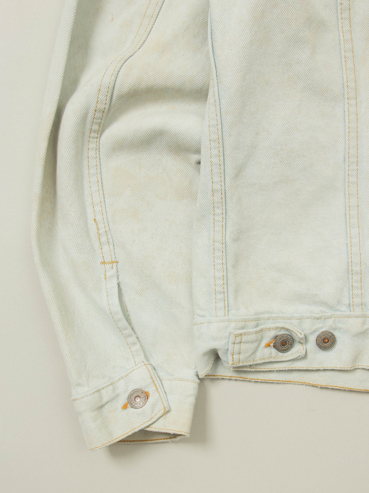 Vtg 1990s Levi's Denim Jacket - Made in USA (M)