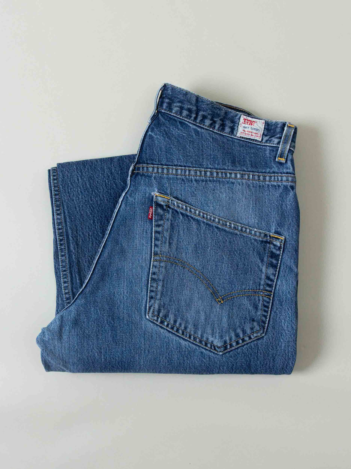 Vtg 1990s Levi's 'Dry Goods' Jeans (32x32)