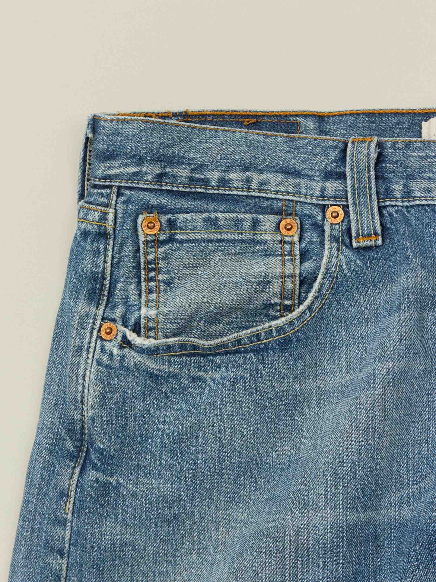 Vtg Levi's 501 Jeans (32x34)
