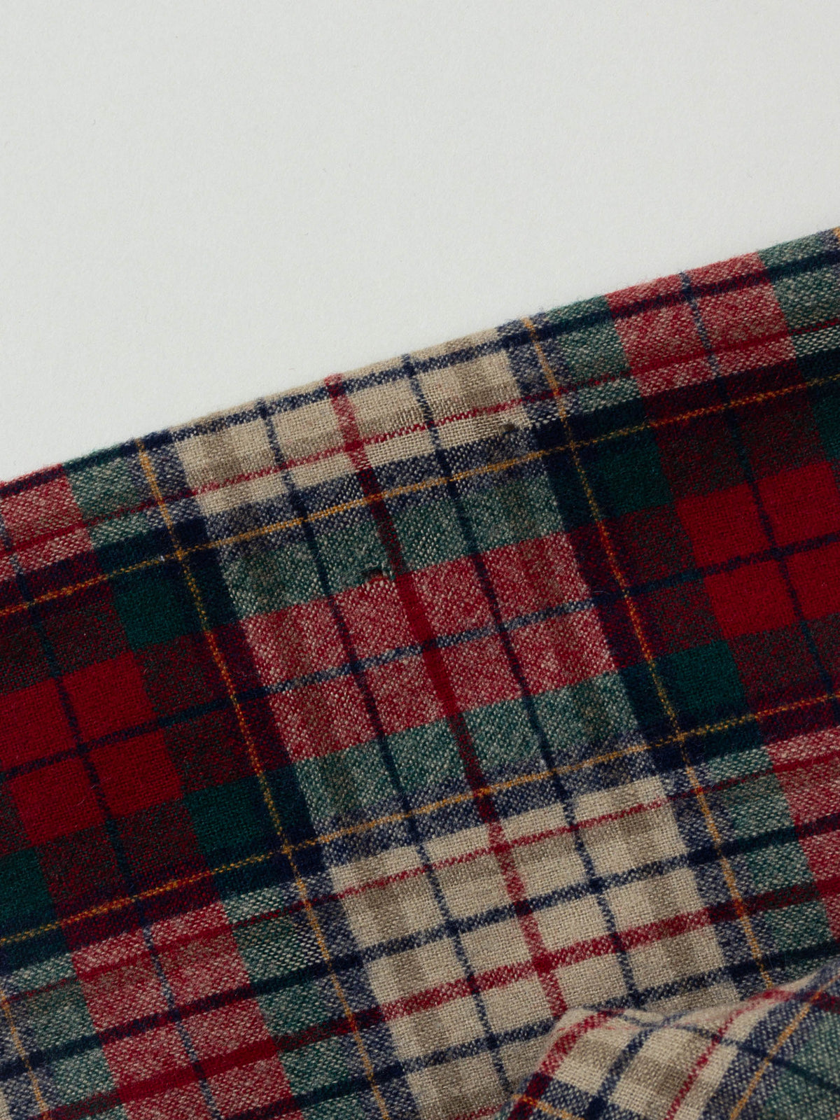Vtg 1990s Pendleton Wool Flannel Shirt – Made in USA (XL)