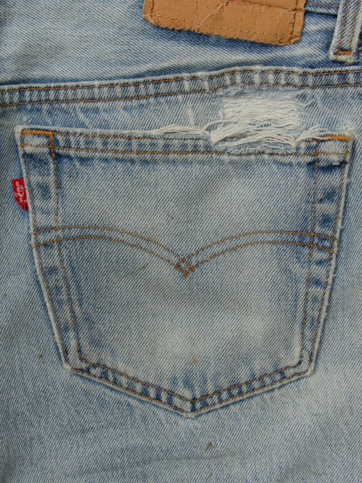 Vtg 1980s Levi's 501 - Made in USA (32x29)