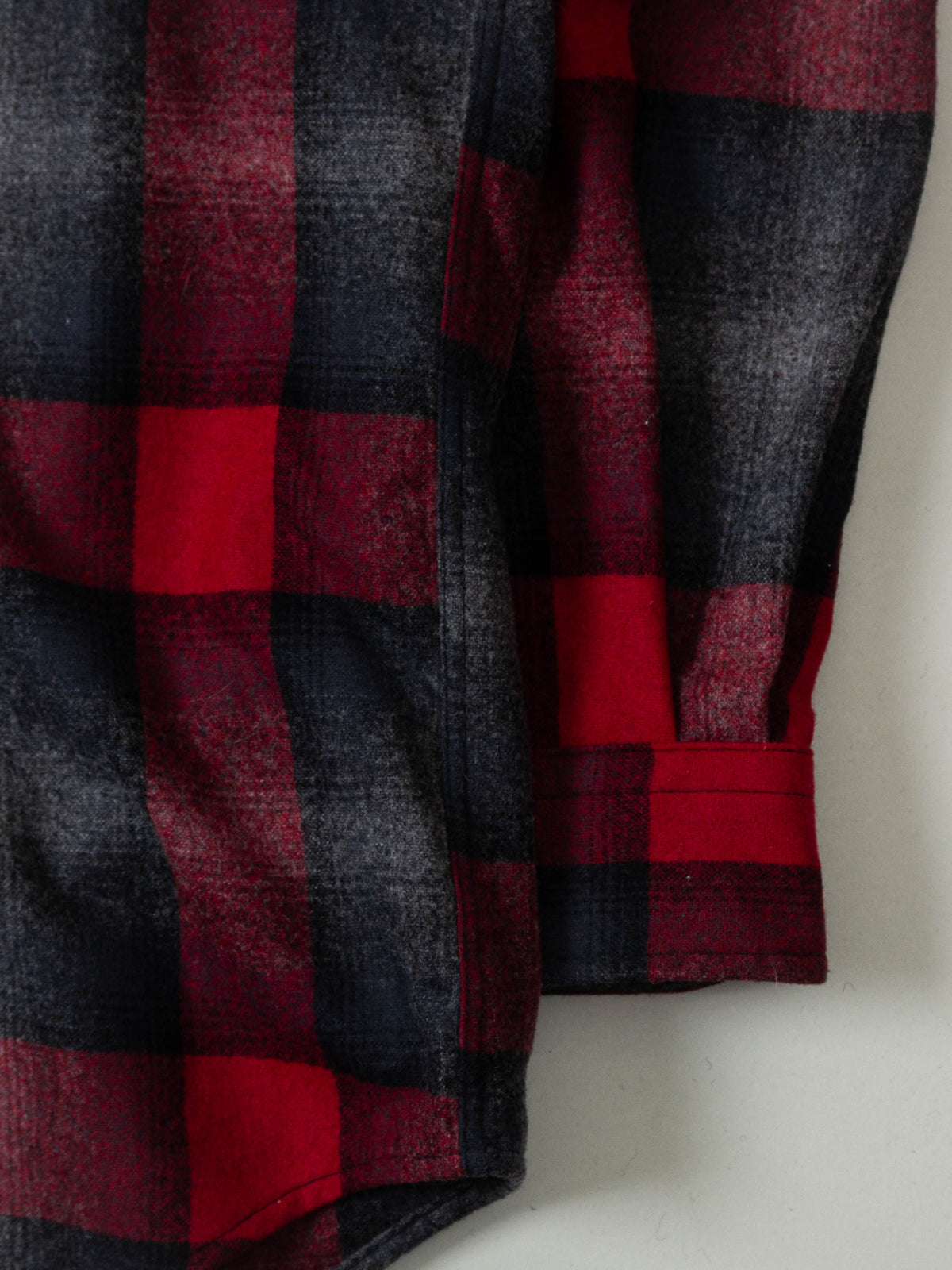 Vtg Pendleton Wool Flannel Shirt - Made in Mexico (XL)