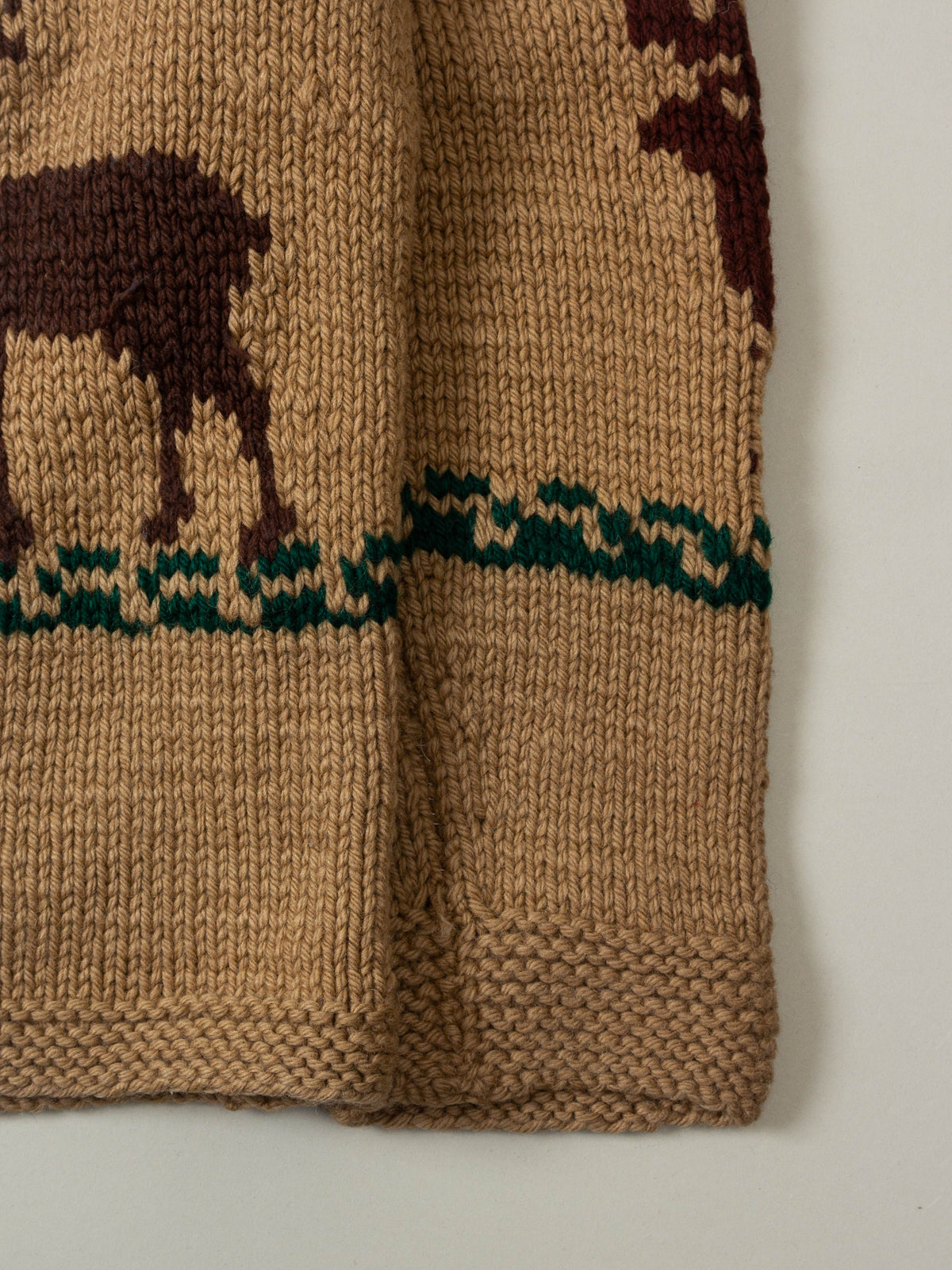Vtg 1970s Cowichan Wool Knit Sweater (XL)