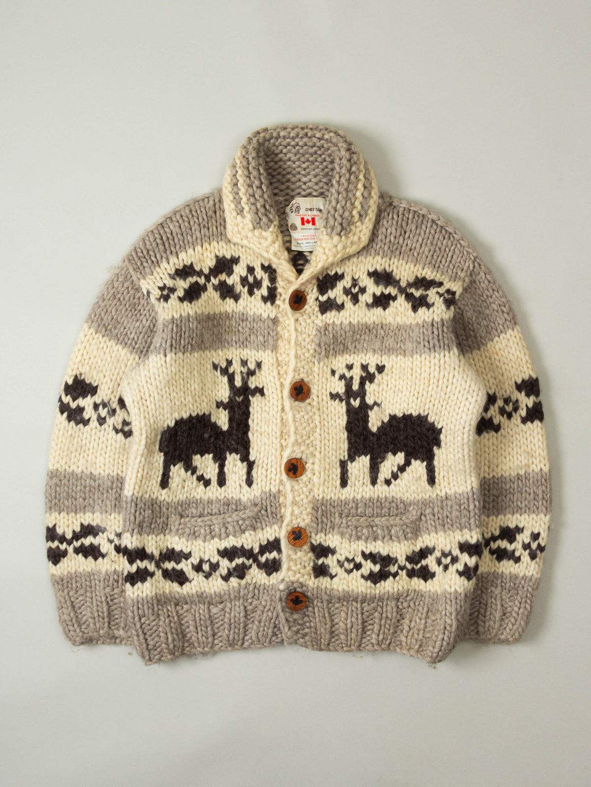 Vtg 1970s Cowichan Wool Cardigan - Made in Canada (L)
