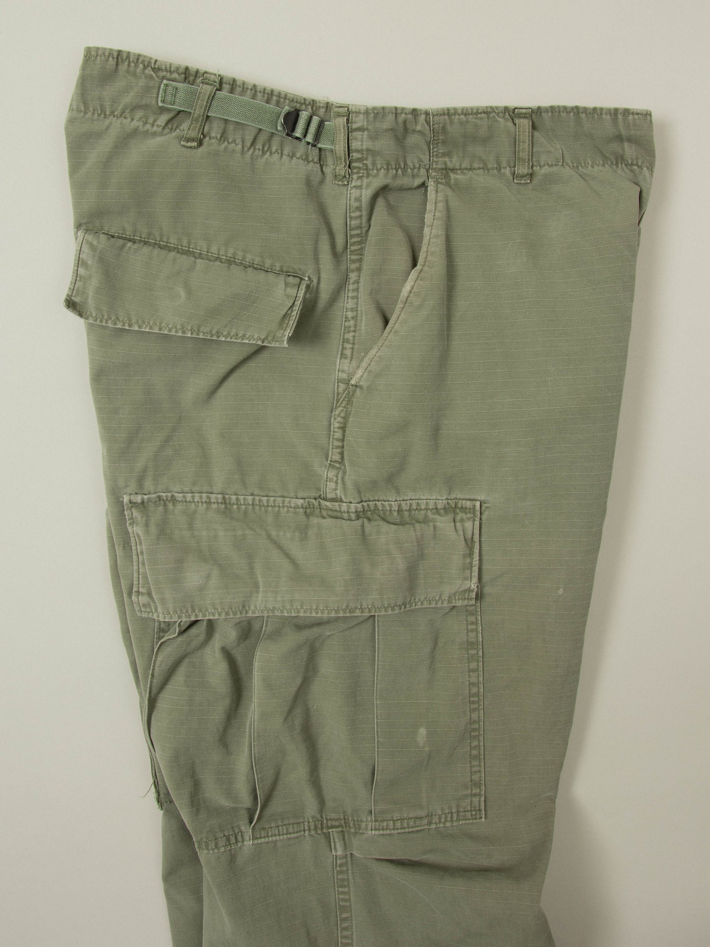 Vtg 1969 US Army 'Vietnam War' Jungle Trousers (S-Short)