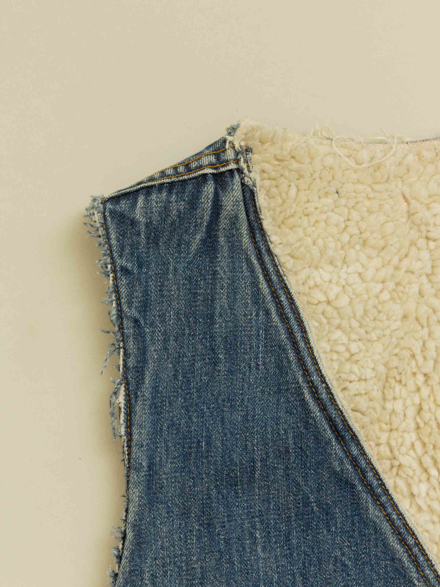 Vtg 1980s Levi's Lined Orange Tab Denim Vest – Made in USA (M)