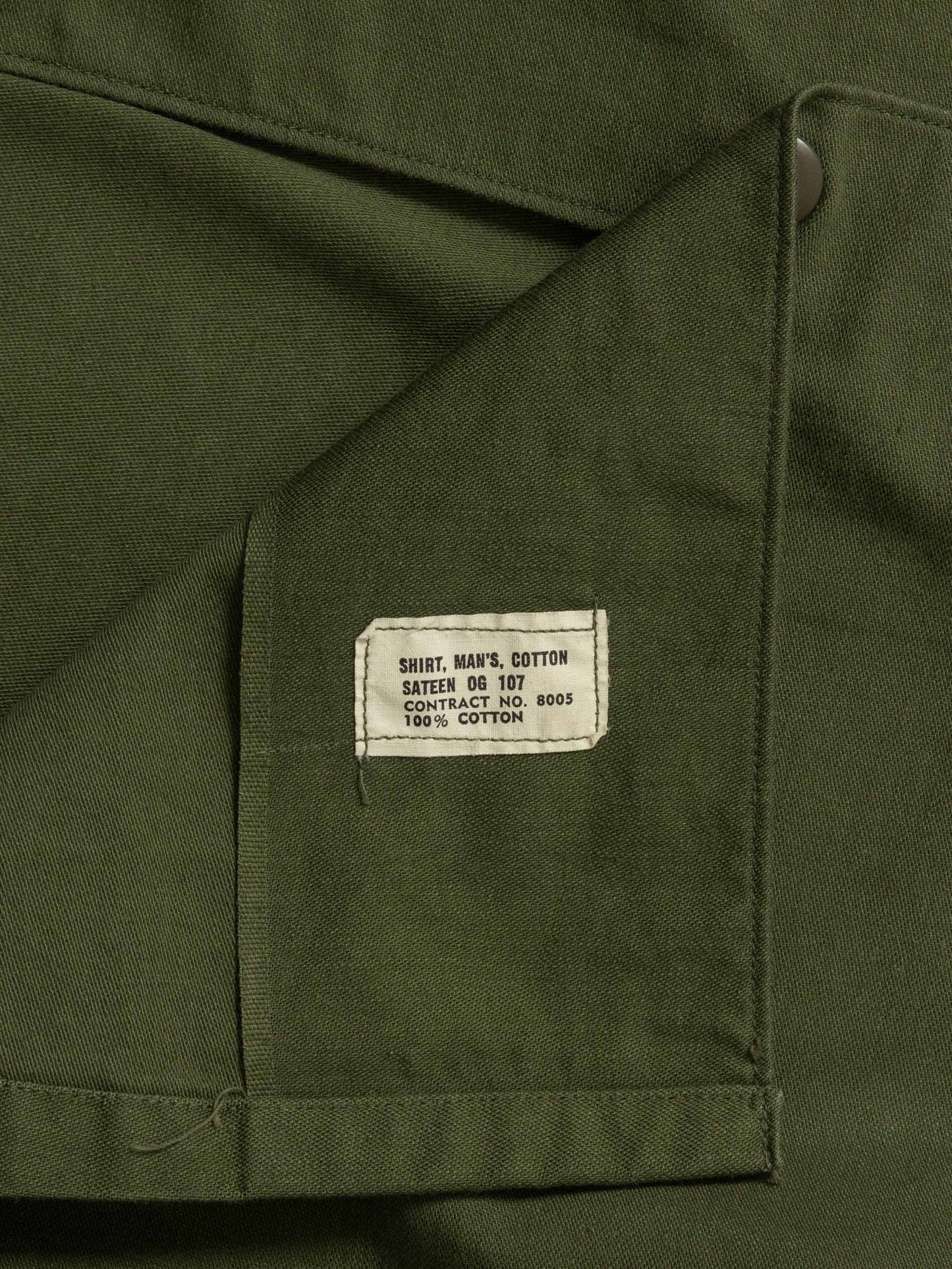 Deadstock US Army OG-107 Fatigue Shirt (M)