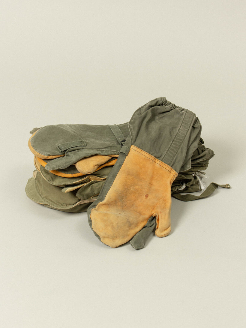 Vtg 1950s US Army M-51 "Trigger Finger" Field Gloves