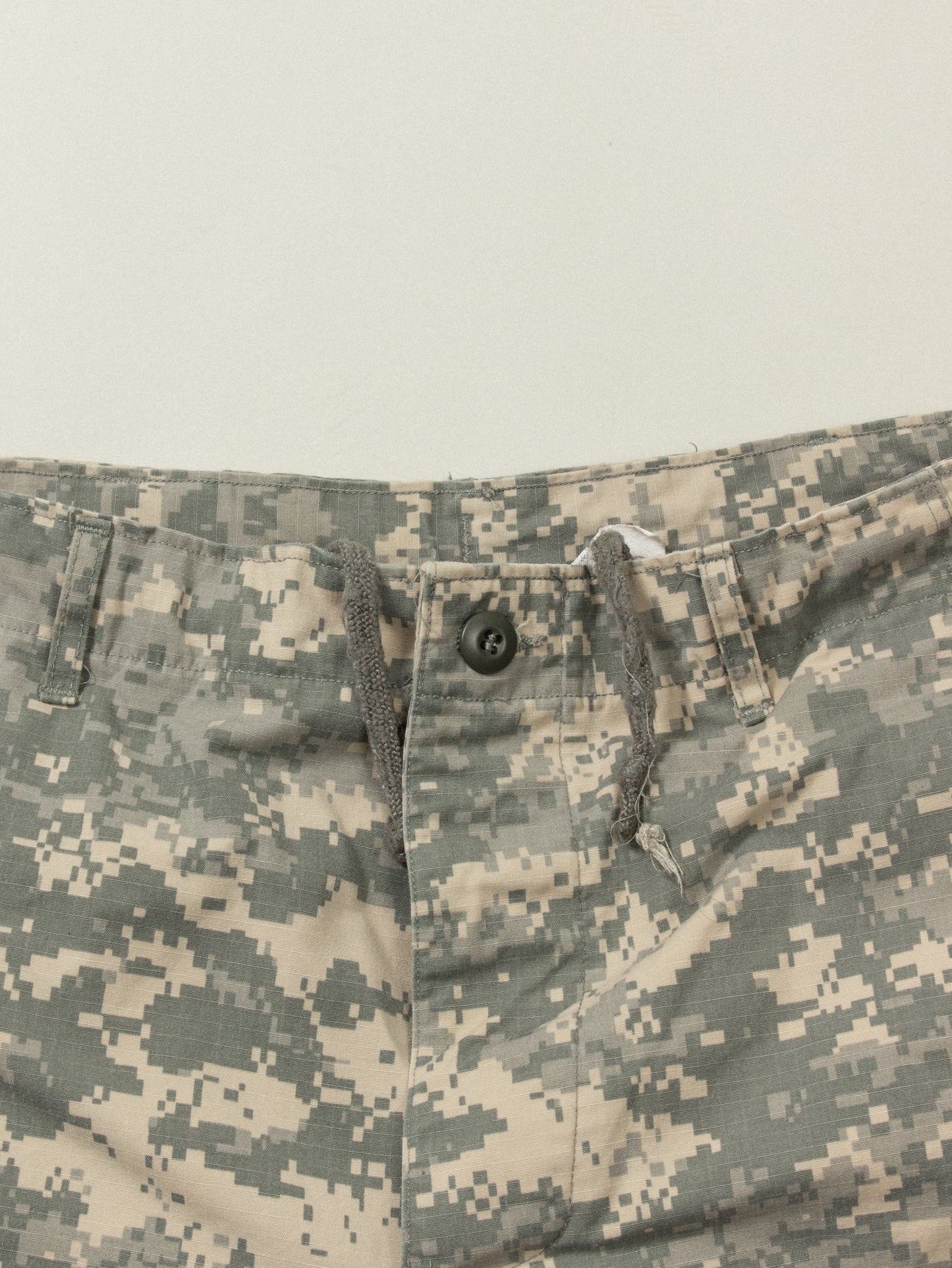 US Army Digital UCP Camo Cargo Trousers