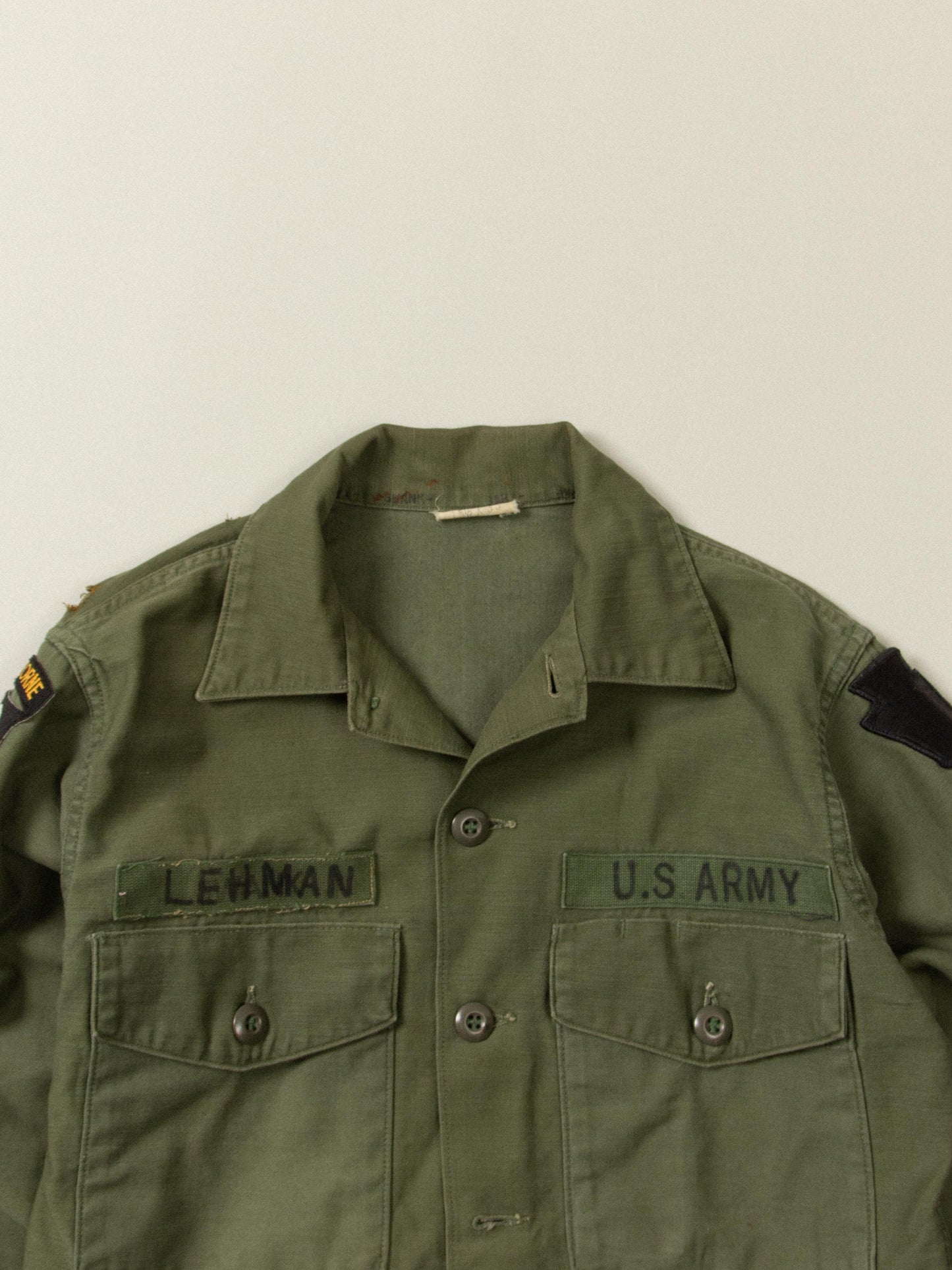 Vtg US Army OG 107 "Airborne" Fatigue Shirt (M)