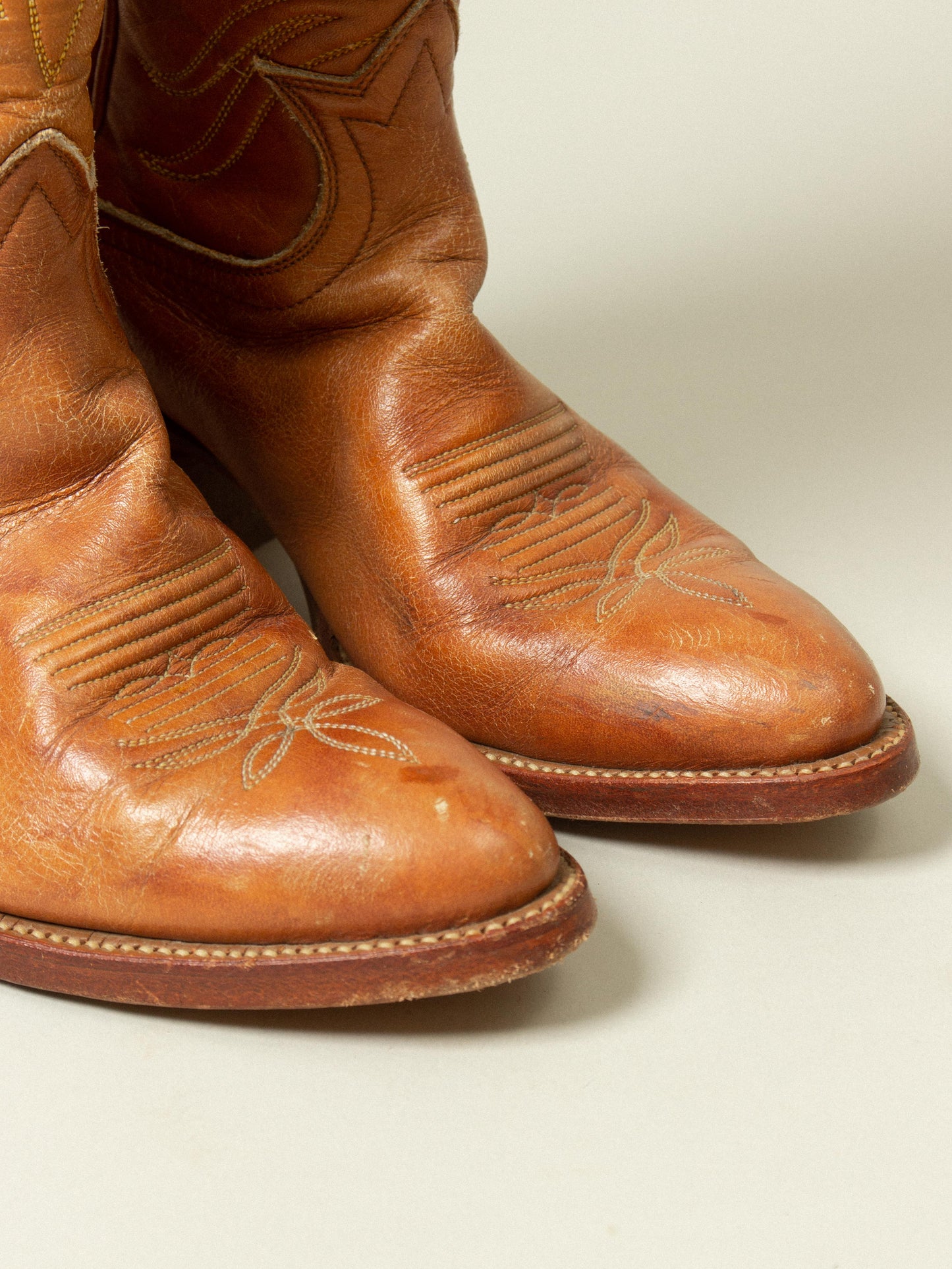 Vtg Women's Tony Lama Cowboy Boots (US 5.5)
