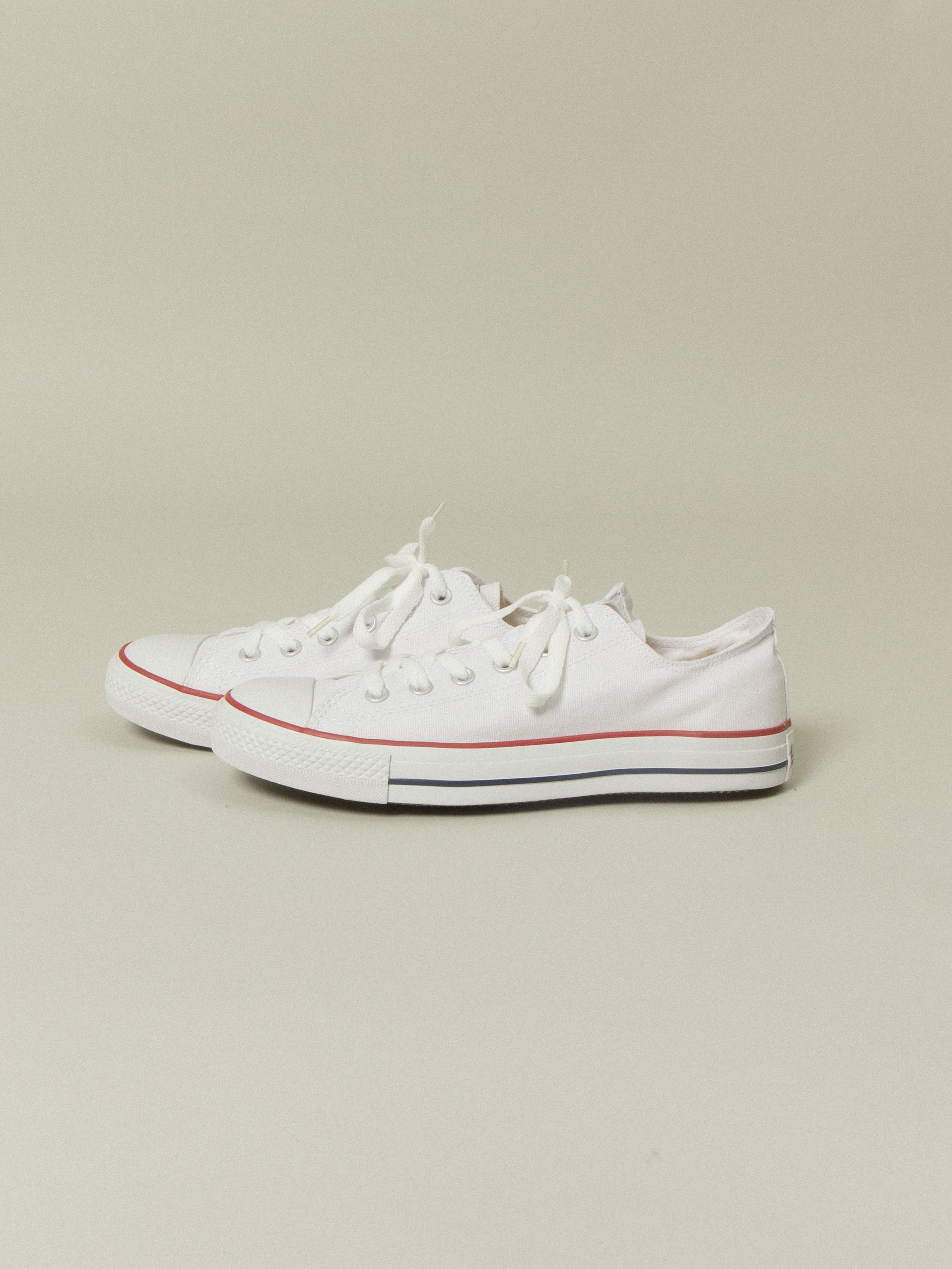 NOS Early 2000s Converse All Star Low Top Optical White