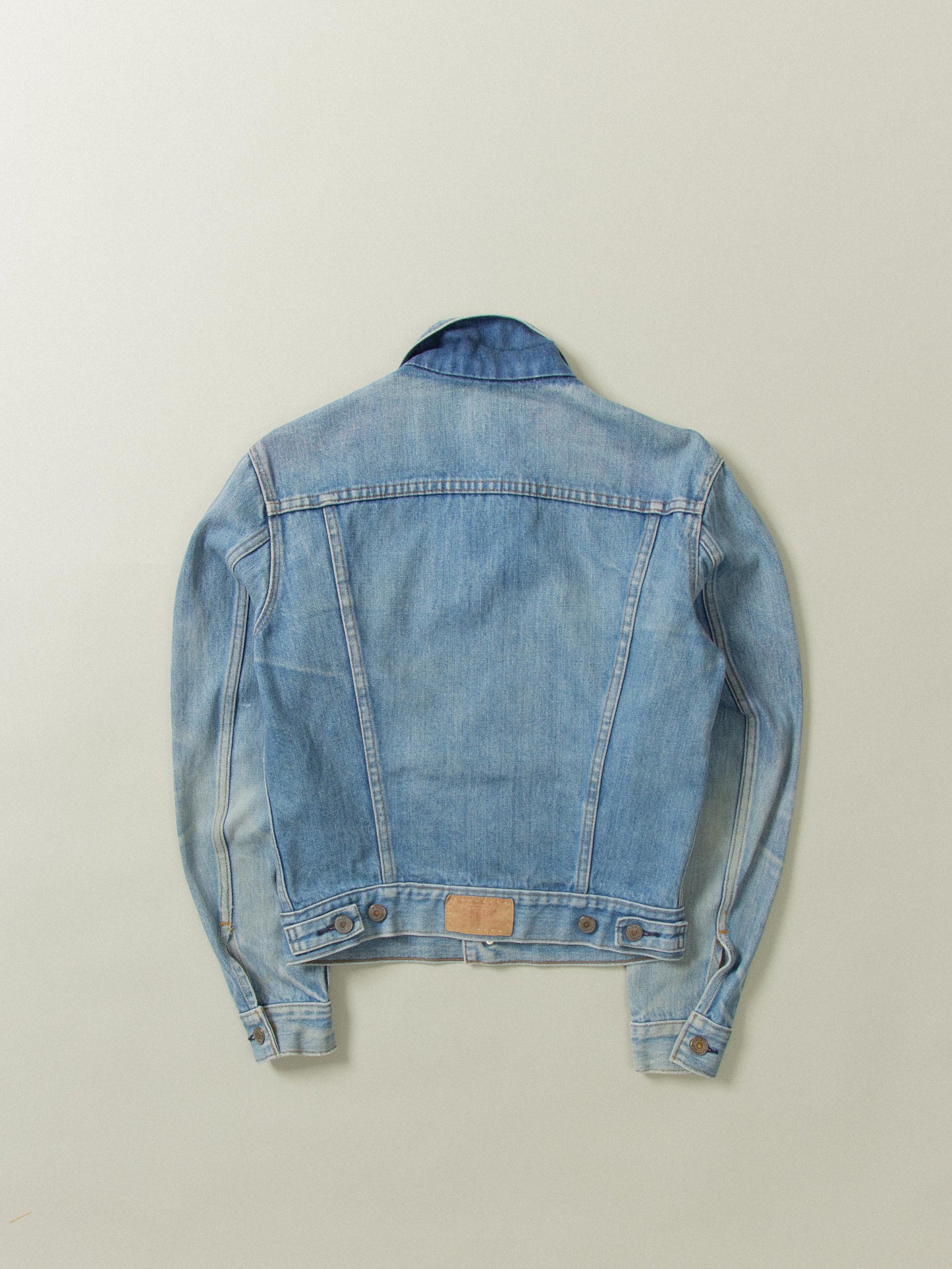 Vtg Levi's Custom Trucker Denim Jacket (XS)