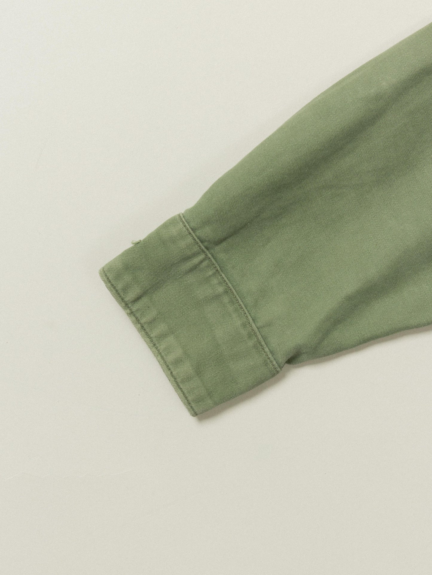 Vtg 60s US Army OG-107 Fatigue Shirt (S)
