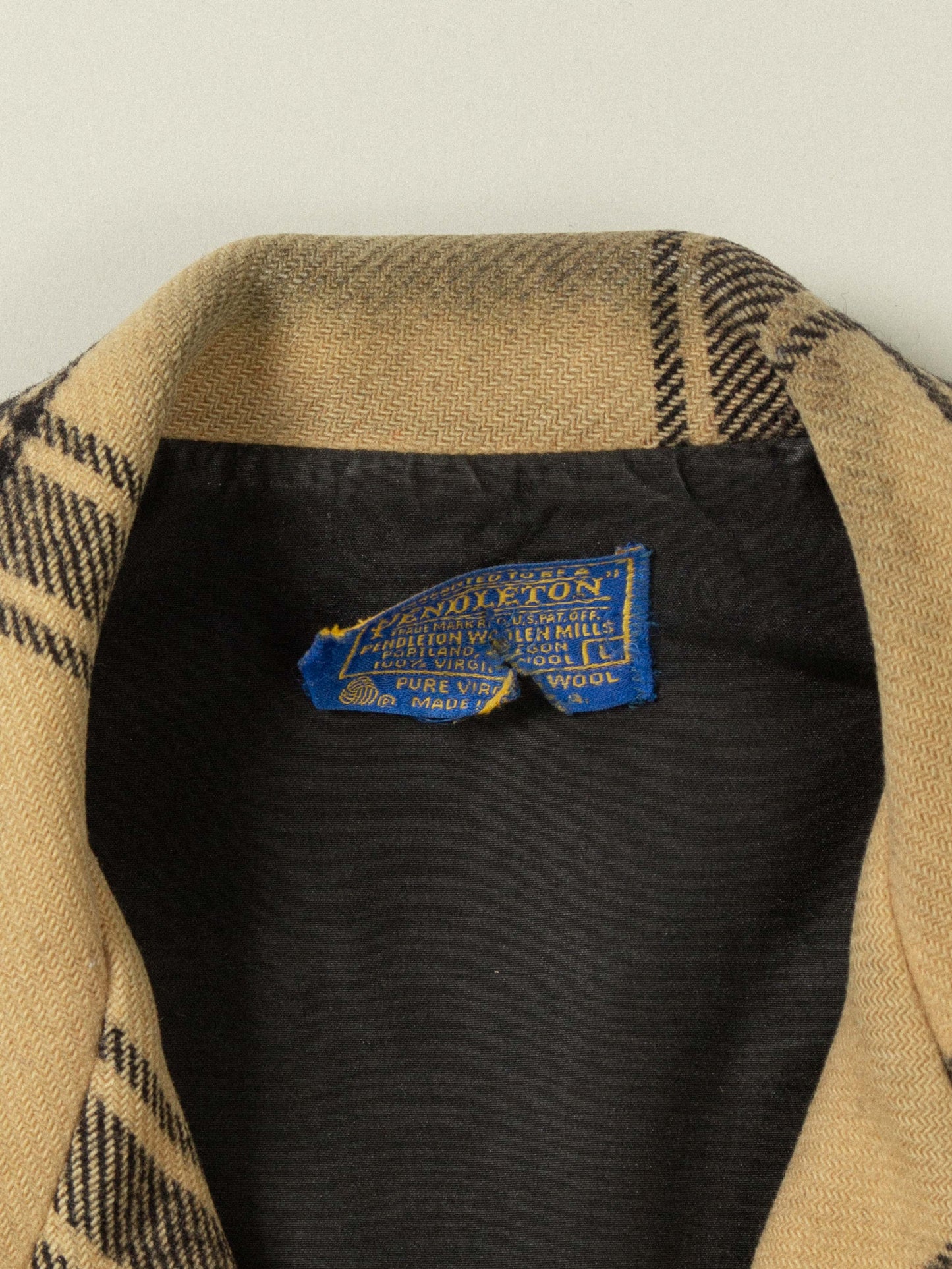 Vtg 1960s Pendleton Wool Plaid Hunting Jacket - Made in USA (M/L)